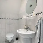 Nico Apartmán